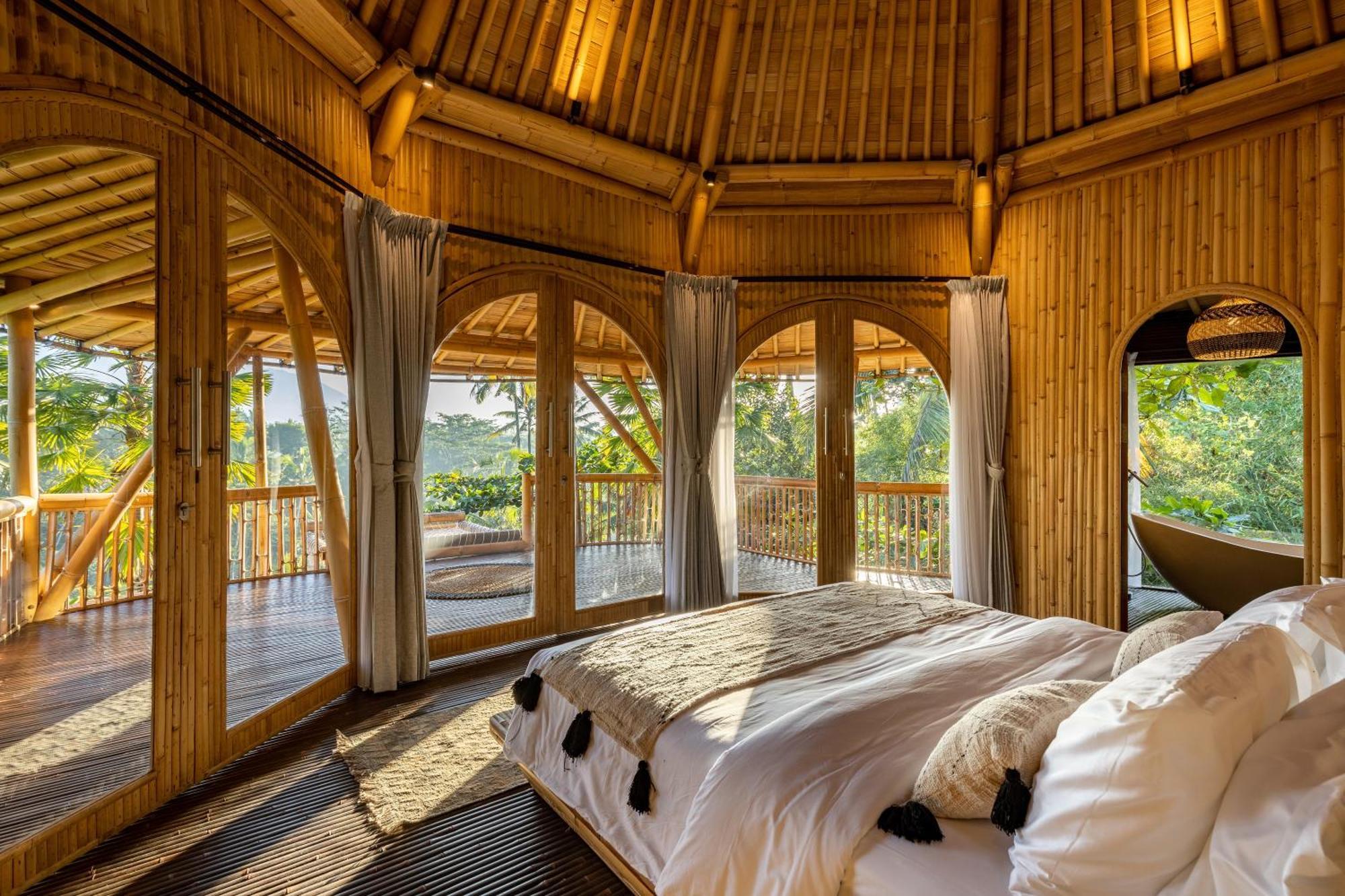 Eco Six Bali Hotel Tampaksiring Eksteriør billede